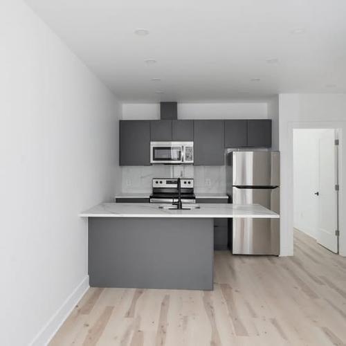 2 bedrooms apartment for rent in Montreal - Le Plateau-Mont-Royal — photo 2