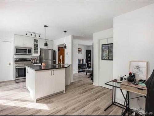 2 bedrooms apartment for rent in Montreal - Ville-Marie — photo 2