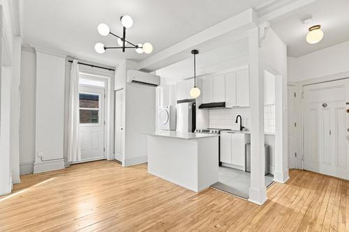2 bedrooms apartment for rent in Montreal - Le Plateau-Mont-Royal — photo 3