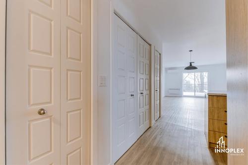 2 bedrooms apartment for rent in Sherbrooke — photo 7