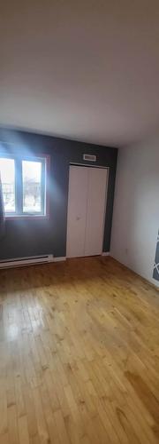 2 bedrooms apartment for rent in Laval — photo 3