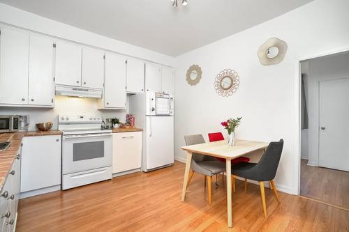 4 bedrooms apartment for rent in Montreal - Le Plateau-Mont-Royal — photo 8