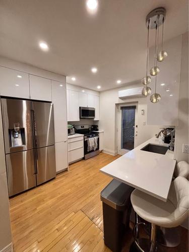 2 bedrooms apartment for rent in Montreal - Le Plateau-Mont-Royal — photo 2