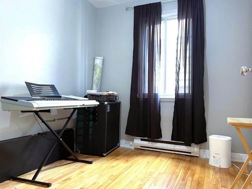 2 bedrooms apartment for rent in Montreal - Villeray–Saint-Michel–Parc-Extension — photo 2