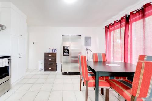 Appartement de 2 chambres à louer à Laval — photo 3