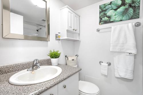 2 bedrooms apartment for rent in Laval — photo 18