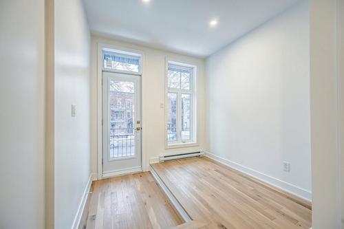 4 bedrooms apartment for rent in Montreal - Le Plateau-Mont-Royal — photo 2