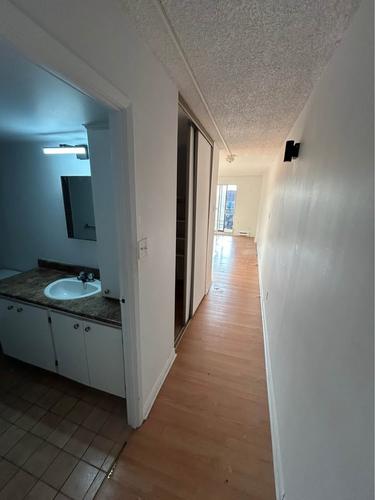 Studio for rent in Montreal - Montréal-Nord — photo 4