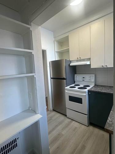 Studio for rent in Québec - La Cité-Limoilou — photo 6