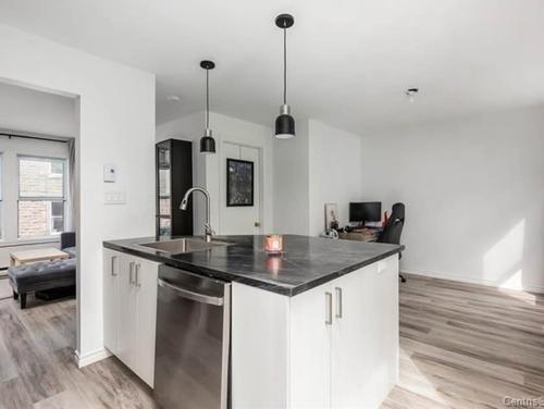2 bedrooms apartment for rent in Montreal - Ville-Marie — photo 10