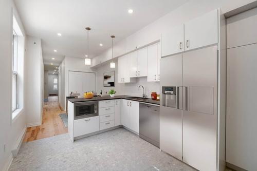 2 bedrooms apartment for rent in Montreal - Le Plateau-Mont-Royal — photo 3
