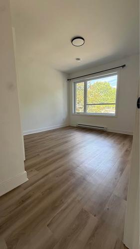 Appartement de 3 chambres à louer à Longueuil — photo 8
