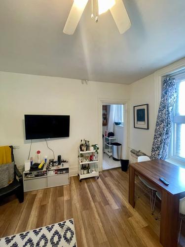 2 bedrooms apartment for rent in Montreal - Le Plateau-Mont-Royal — photo 2
