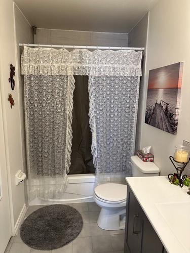 2 bedrooms apartment for rent in Laval — photo 10