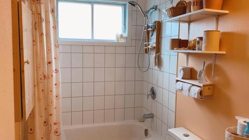2 bedrooms apartment for rent in Laval — photo 13
