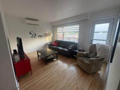 3 bedrooms apartment for rent in Laval — photo 16