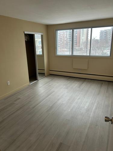 1 bedroom apartment for rent in Montreal - Saint-Laurent — photo 6