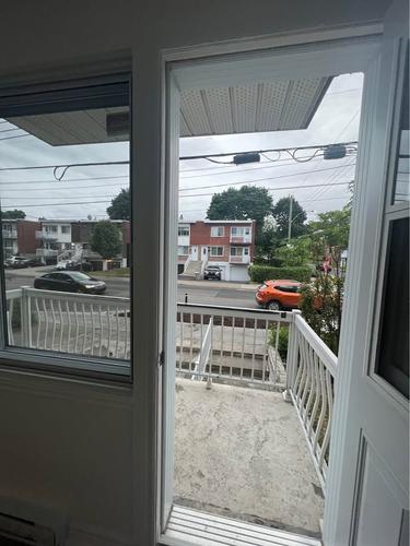 3 bedrooms apartment for rent in Montreal - Ahuntsic-Cartierville — photo 9