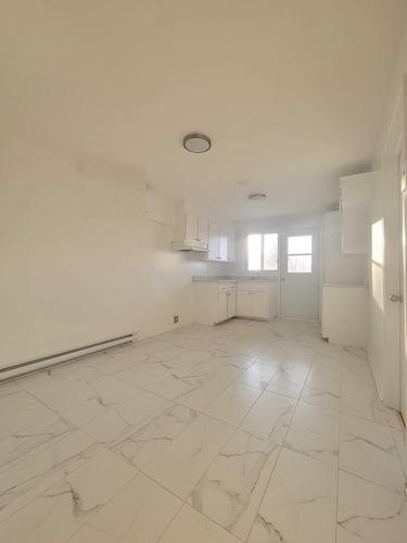 Appartement de 2 chambres à louer à Laval — photo 2