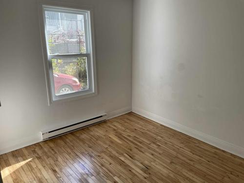 2 bedrooms apartment for rent in Sherbrooke — photo 3