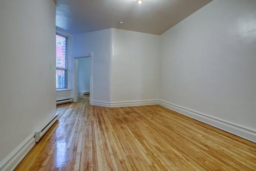 4 bedrooms apartment for rent in Montreal - Le Plateau-Mont-Royal — photo 15