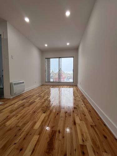 Appartement de 3 chambres à louer à Laval — photo 7