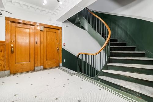 2 bedrooms apartment for rent in Montreal - Le Plateau-Mont-Royal — photo 2