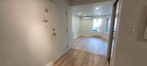Appartement de 1 chambre à louer à Laval — photo 3