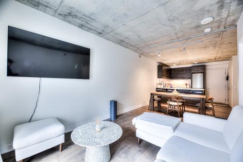 Appartement de 2 chambres à louer à Montreal - Ville-Marie — photo 2