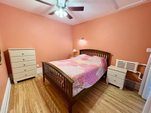 4 bedrooms apartment for rent in Montreal - Le Plateau-Mont-Royal — photo 4