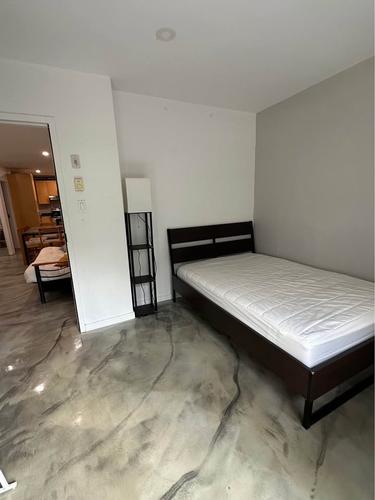 4 bedrooms apartment for rent in Montreal - Ville-Marie — photo 4