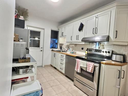 5 bedrooms apartment for rent in Montréal — photo 6