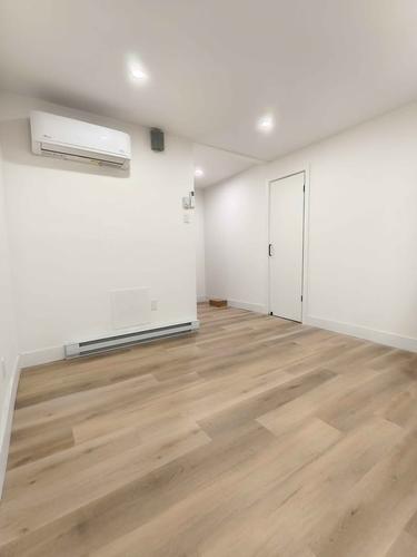 2 bedrooms apartment for rent in Montreal - Le Plateau-Mont-Royal — photo 13