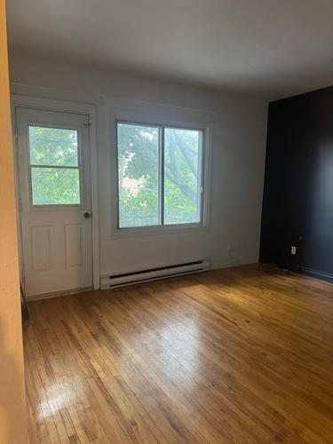 3 bedrooms apartment for rent in Montreal - Verdun — photo 8