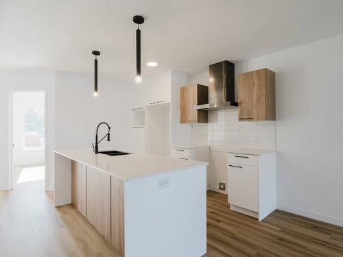 Studio for rent in Sherbrooke — photo 4