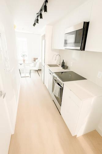 1 bedroom apartment for rent in Montreal - Ville-Marie — photo 4