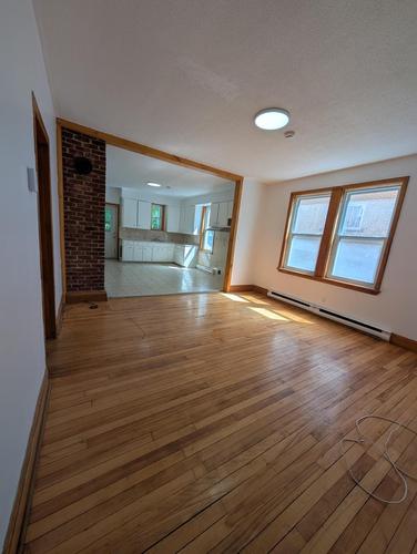 3 bedrooms apartment for rent in Sherbrooke — photo 2