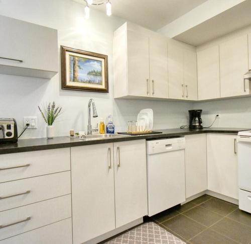 2 bedrooms apartment for rent in Québec - Les Rivières — photo 2