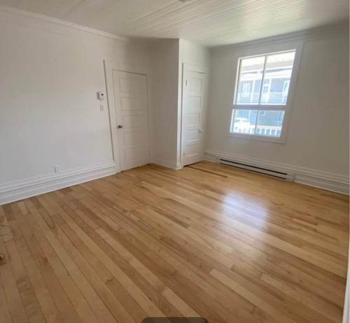 2 bedrooms apartment for rent in Laval — photo 7