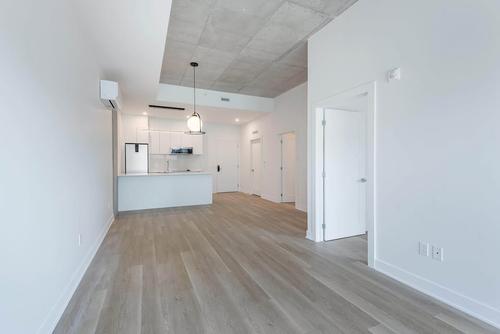 Appartement de 1 chambre à louer à Montreal - Côte-des-Neiges–Notre-Dame-de-Grâce — photo 3