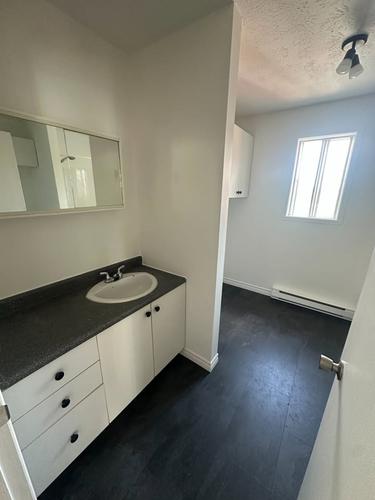 2 bedrooms apartment for rent in Sherbrooke — photo 5