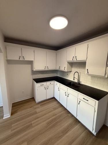 2 bedrooms apartment for rent in Sherbrooke — photo 2