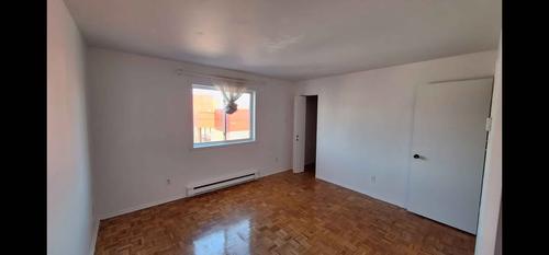 3 bedrooms apartment for rent in Laval — photo 11