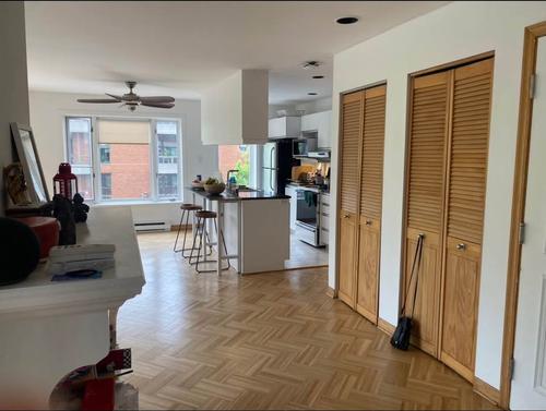 4 bedrooms apartment for rent in Montreal - Le Plateau-Mont-Royal — photo 11