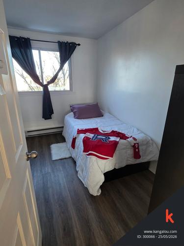 2 bedrooms apartment for rent in Laval — photo 2