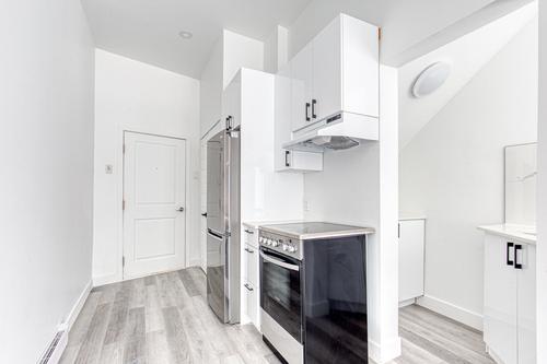 Studio for rent in Montreal - Ville-Marie — photo 2
