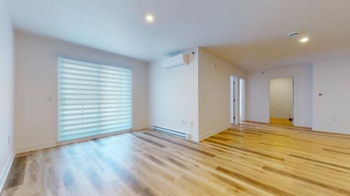 2 bedrooms apartment for rent in Laval — photo 9