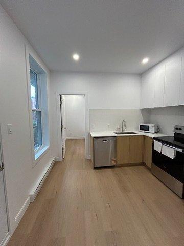 Appartement de 5 chambres à louer à Montreal - Le Plateau-Mont-Royal — photo 2