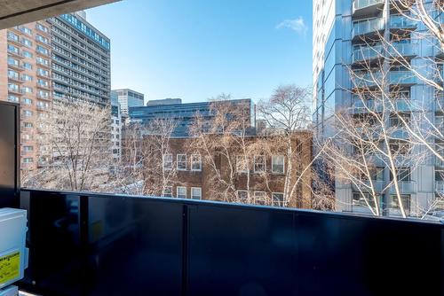 Studio for rent in Montreal - Le Plateau-Mont-Royal — photo 10