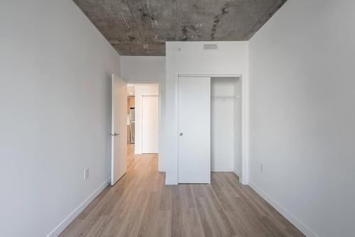 2 bedrooms apartment for rent in Laval — photo 13